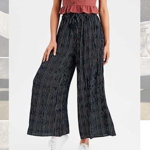 American Eagle Striped Tie Waist Pant